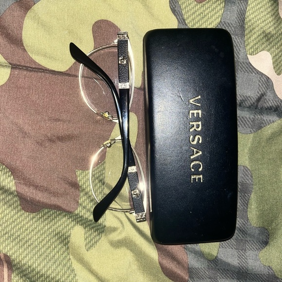 Versace frames - Picture 4 of 4